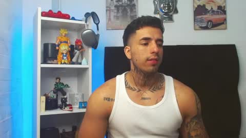 Snapshot of darius_phoenix chatting on March 10, 2025, 6:16 am Darius Phoenix online show from March 10, 2025, 6:16 am