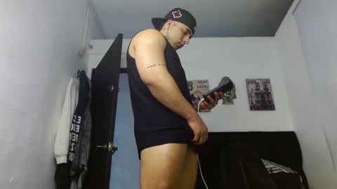 Snapshot of darius_phoenix chatting on October 11, 2025, 10:30 pm Darius Phoenix online show from October 11, 2025, 10:30 pm