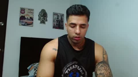 Snapshot of darius_phoenix chatting on October 27, 2025, 9:52 pm Darius Phoenix online show from October 27, 2025, 9:52 pm