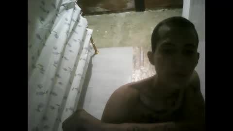 Snapshot of darjhon_m320 chatting on December 15, 2025, 7:56 am darjhon_m320 online show from December 15, 2025, 7:56 am