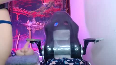 Snapshot of dark_doll5 chatting on January 18, 2025, 5:10 am dark_doll5 online show from January 18, 2025, 5:10 am