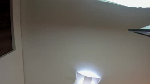 Nina online show from December 1, 2025, 3:11 am