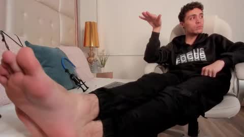 Snapshot of dark_sun333 chatting on September 27, 2025, 10:04 pm dark_sun333 online show from September 27, 2025, 10:04 pm