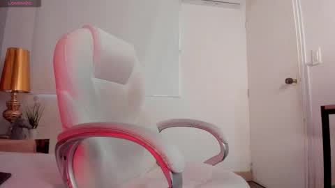 Snapshot of dark_sun333 chatting on October 12, 2025, 9:47 pm dark_sun333 online show from October 12, 2025, 9:47 pm