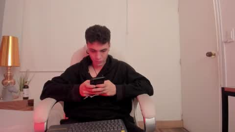 Snapshot of dark_sun333 chatting on November 14, 2025, 1:04 am dark_sun333 online show from November 14, 2025, 1:04 am