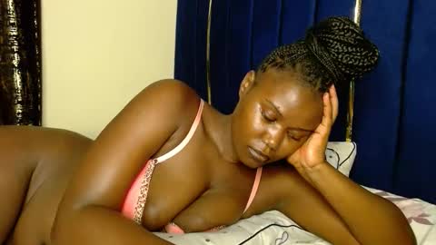 Tiff online show from October 31, 2025, 6:53 pm