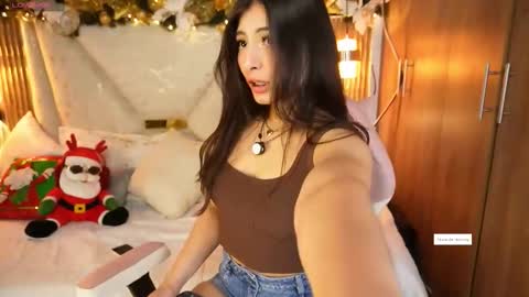 Angel Darcy  online show from November 12, 2025, 11:36 pm