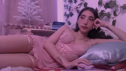 Snapshot of darkcandy666 chatting on November 12, 2025, 7:03 pm Candy online show from November 12, 2025, 7:03 pm