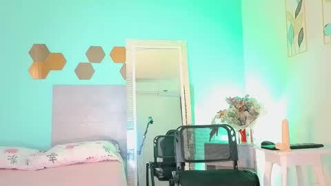 Snapshot of darkcandyboy chatting on October 14, 2025, 12:50 pm darkcandyboy online show from October 14, 2025, 12:50 pm