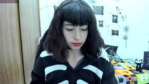 Snapshot of darkkittenuwu chatting on March 3, 2025, 9:59 pm Hi Im Yuri independent modelhelp me get my 111 hands upuwu online show from March 3, 2025, 9:59 pm