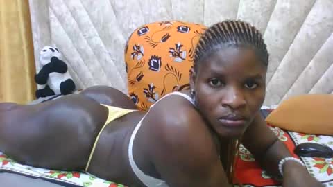 Snapshot of darknipples2 chatting on September 16, 2025, 2:56 am SHANICE online show from September 16, 2025, 2:56 am