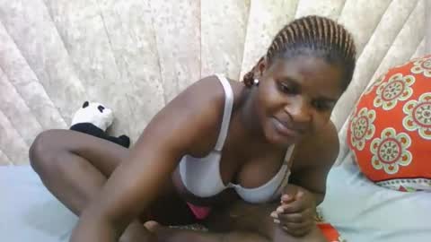 Snapshot of darknipples2 chatting on September 21, 2025, 2:35 am SHANICE online show from September 21, 2025, 2:35 am