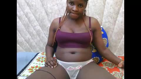 Snapshot of darknipples2 chatting on September 26, 2025, 11:03 am SHANICE online show from September 26, 2025, 11:03 am