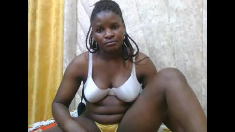 Snapshot of darknipples2 chatting on October 7, 2025, 2:20 am SHANICE online show from October 7, 2025, 2:20 am