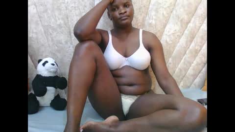 Snapshot of darknipples2 chatting on October 10, 2025, 11:42 am SHANICE online show from October 10, 2025, 11:42 am