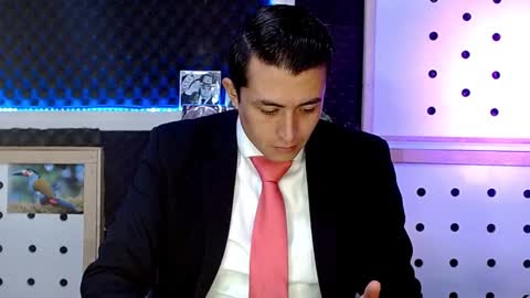 Snapshot of darko0717 chatting on January 7, 2025, 2:41 pm DARKO0717 online show from January 7, 2025, 2:41 pm