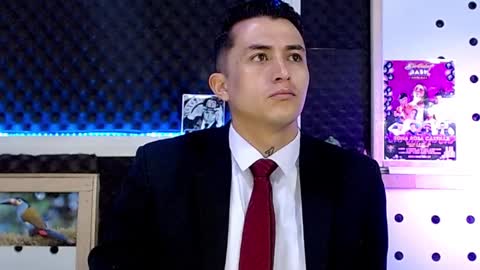 Snapshot of darko0717 chatting on January 13, 2025, 2:11 pm DARKO0717 online show from January 13, 2025, 2:11 pm