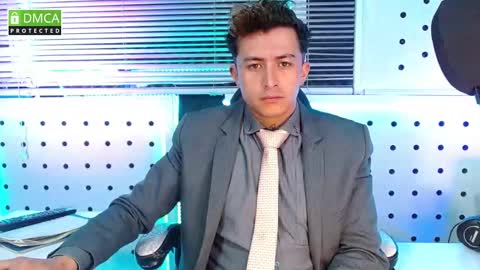 Snapshot of darko0717 chatting on October 5, 2025, 1:09 pm DARKO0717 online show from October 5, 2025, 1:09 pm
