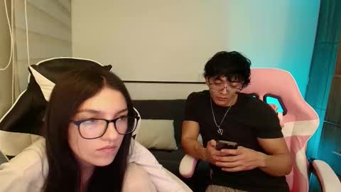 Snapshot of darkpleasuress chatting on November 5, 2025, 6:57 am darkpleasuress online show from November 5, 2025, 6:57 am