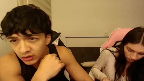 Snapshot of darkpleasuress chatting on November 11, 2025, 6:35 am darkpleasuress online show from November 11, 2025, 6:35 am