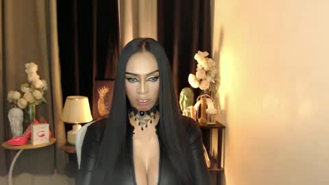 HAPPY BIRTHDAY MISTRESS MADRIANA online show from February 28, 2025, 12:32 am