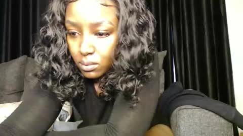 Snapshot of darktanqueen chatting on October 20, 2025, 3:18 am darktanqueen online show from October 20, 2025, 3:18 am