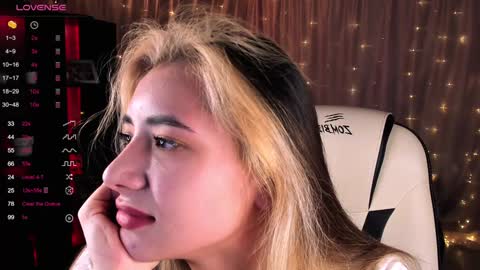 Belle online show from January 26, 2025, 5:23 am