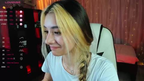 Belle online show from February 23, 2025, 8:39 am