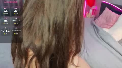 darlenedolce online show from October 19, 2025, 9:21 am