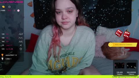 Snapshot of darling_tony18 chatting on January 31, 2025, 8:12 pm darling_tony18 online show from January 31, 2025, 8:12 pm