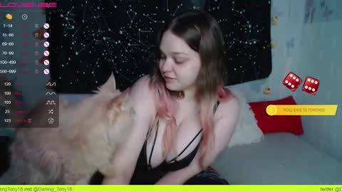 Snapshot of darling_tony18 chatting on February 27, 2025, 7:37 pm darling_tony18 online show from February 27, 2025, 7:37 pm