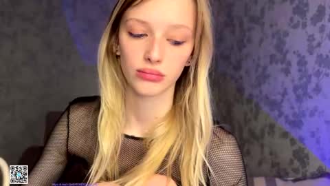 Snapshot of darlingdarinka chatting on November 8, 2025, 8:40 pm D online show from November 8, 2025, 8:40 pm