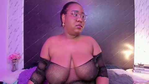 Darnell Queen online show from October 21, 2025, 3:51 am