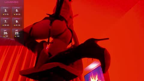 daryakeyy online show from November 3, 2025, 6:58 am