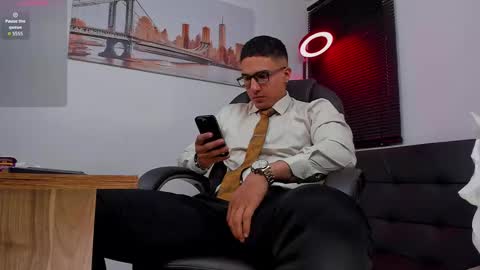 Snapshot of dash_bukoski chatting on September 13, 2025, 12:05 pm Dash online show from September 13, 2025, 12:05 pm