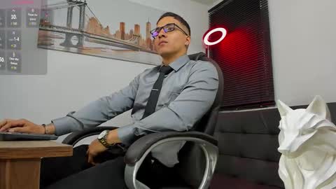 Snapshot of dash_bukoski chatting on September 14, 2025, 12:59 pm Dash online show from September 14, 2025, 12:59 pm