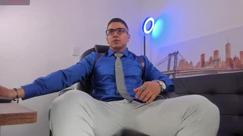 Snapshot of dash_bukoski chatting on September 26, 2025, 11:47 am Dash online show from September 26, 2025, 11:47 am