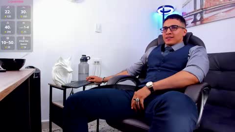 Snapshot of dash_bukoski chatting on October 14, 2025, 3:13 pm Dash online show from October 14, 2025, 3:13 pm