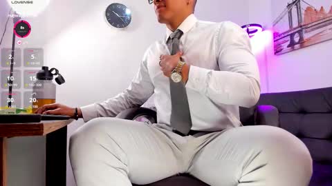 Snapshot of dash_bukoski chatting on October 18, 2025, 12:50 pm Dash online show from October 18, 2025, 12:50 pm