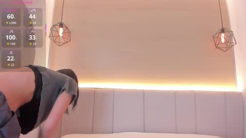  Dasha  online show from November 11, 2025, 8:09 pm