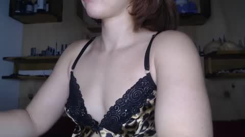 Dafne online show from October 11, 2025, 5:55 pm