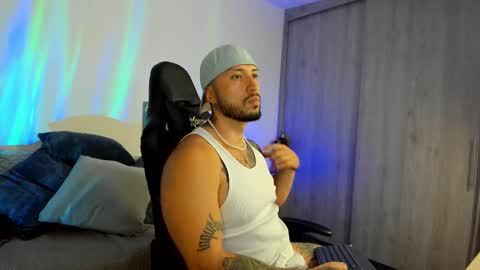 Snapshot of dave_max93 chatting on November 10, 2025, 3:16 am DAVE MAX online show from November 10, 2025, 3:16 am