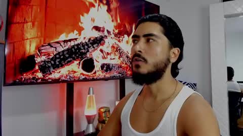 Hey im David that loves to explore and speak their fantasies. Very open talktative and nice. Feel free to chat with me online show from January 11, 2025, 1:59 am