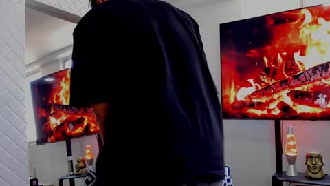 Hey im David that loves to explore and speak their fantasies. Very open talktative and nice. Feel free to chat with me online show from January 17, 2025, 3:00 pm