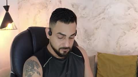 Snapshot of david_oliveira chatting on October 13, 2025, 1:00 pm JF oliveira online show from October 13, 2025, 1:00 pm
