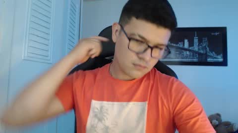 Snapshot of david_smit_ chatting on January 29, 2025, 8:46 pm david smit online show from January 29, 2025, 8:46 pm