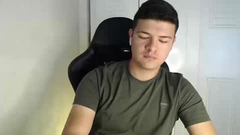 Snapshot of david_smit_ chatting on September 10, 2025, 3:23 pm david smit online show from September 10, 2025, 3:23 pm