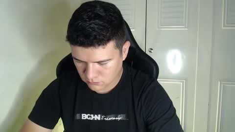 Snapshot of david_smit_ chatting on September 11, 2025, 11:38 pm david smit online show from September 11, 2025, 11:38 pm