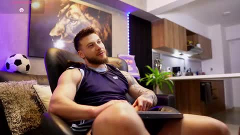 David Blakee online show from October 21, 2025, 4:24 am