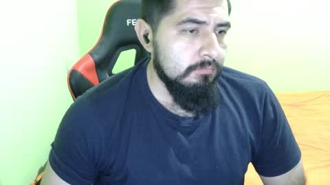 Snapshot of daviddelz chatting on December 21, 2024, 9:01 am David online show from December 21, 2024, 9:01 am